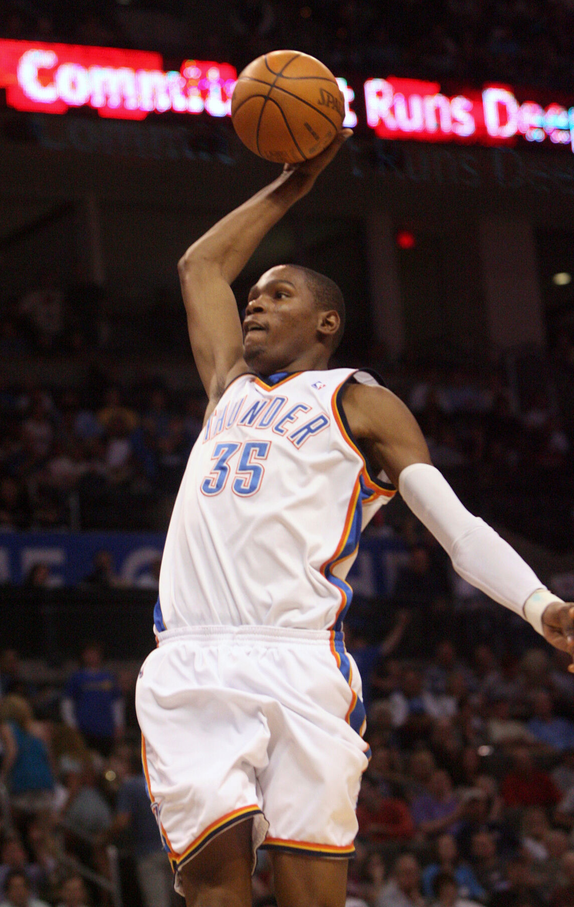 2010: Kevin Durant becomes youngest scoring champion in NBA history